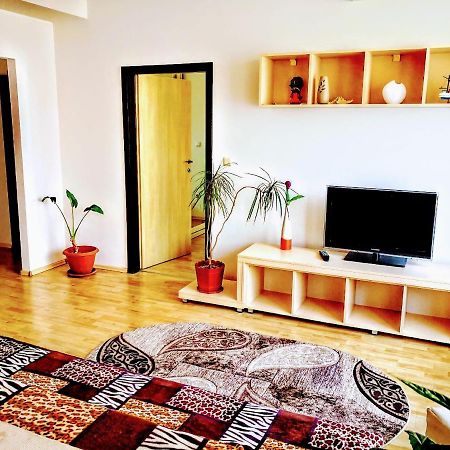 Relaxing & Welcome Apartment, Ared, Uta อาราด ภายนอก รูปภาพ