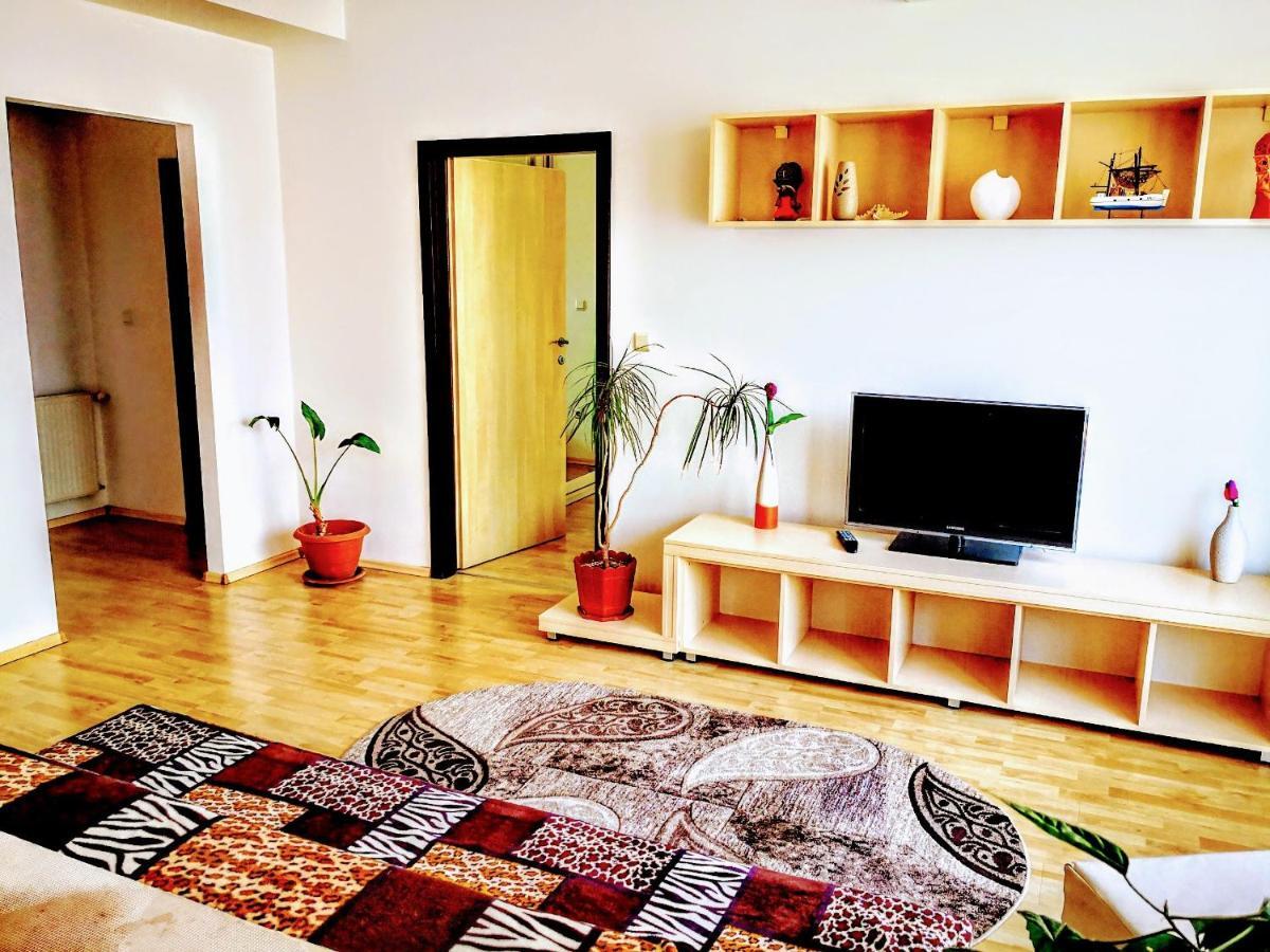 Relaxing & Welcome Apartment, Ared, Uta อาราด ภายนอก รูปภาพ