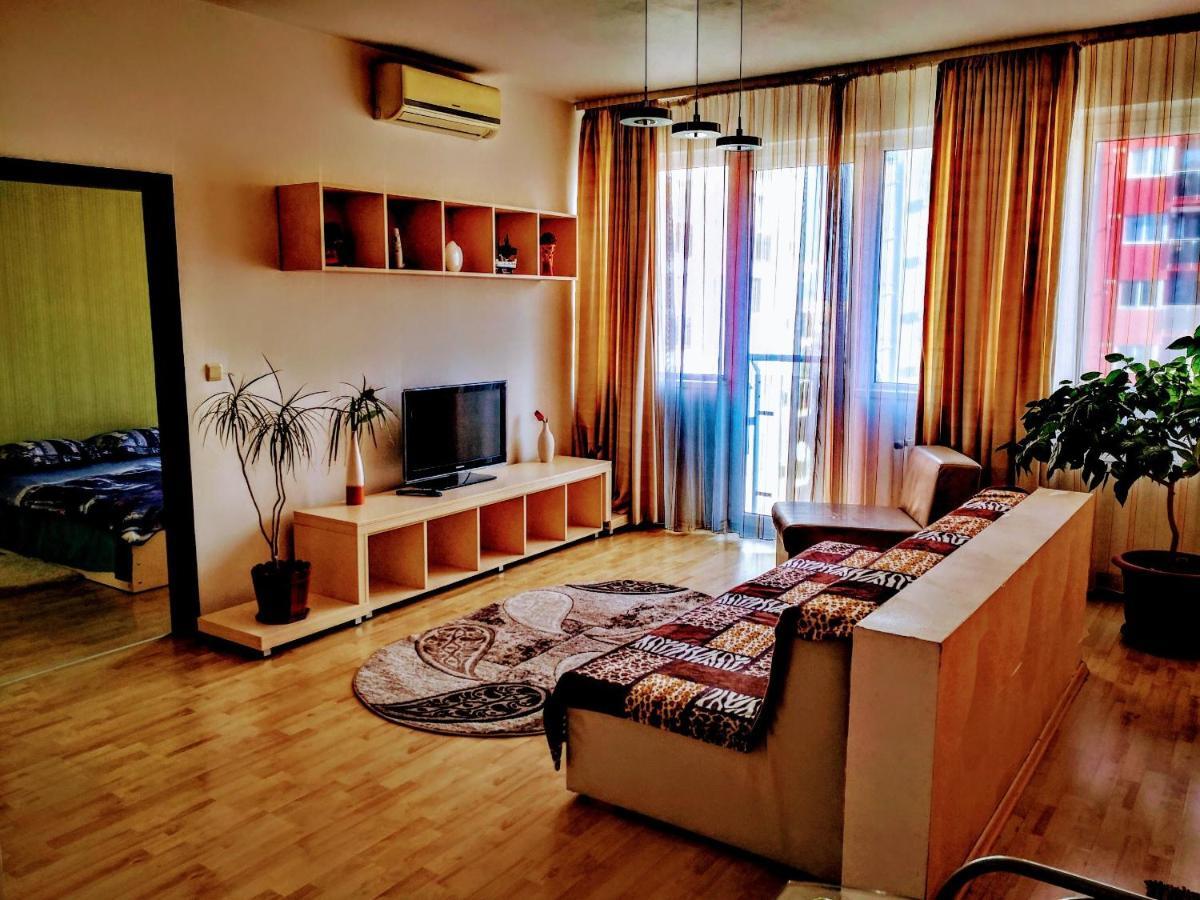 Relaxing & Welcome Apartment, Ared, Uta อาราด ภายนอก รูปภาพ